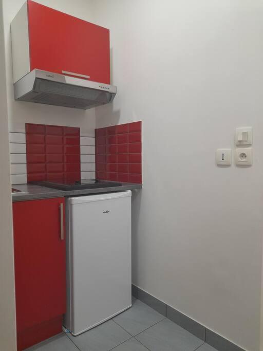 Studio - 1 Min Rer - 10Min Disney & 30 Min Paris - Free Parking & Wifi Διαμέρισμα Μπισί-Σεν Ζορζ Εξωτερικό φωτογραφία